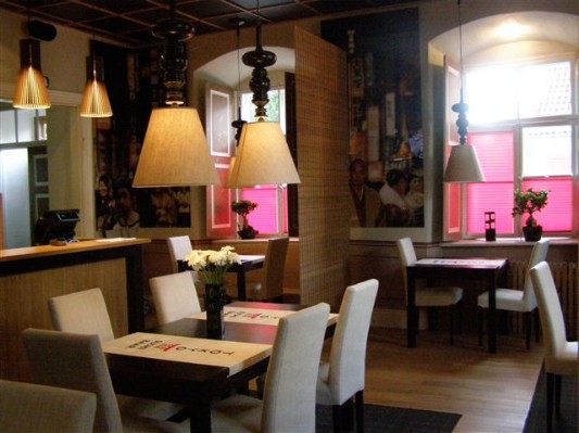 Sushi restoran Tartus.JPG